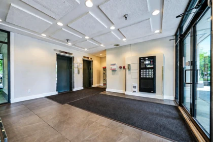 905 9541 Erickson Drive, Burnaby, BC, Burnaby — Apartment/Condo for sale