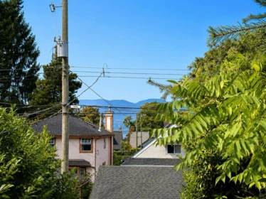 Hallway Photo of 4117 W 11th Avenue, Vancouver, BC