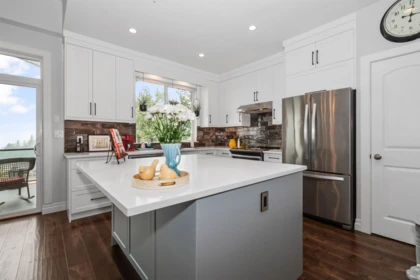 2 47045 Sylvan Drive, Chilliwack, BC, Chilliwack — Single Family Residence for sale