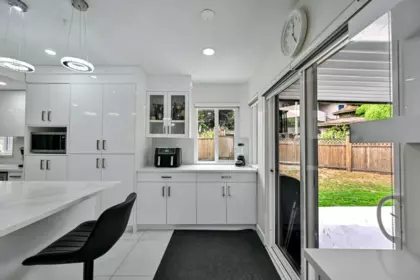 Breakfast Nook Photo of 12925 65 Avenue, Surrey, BC