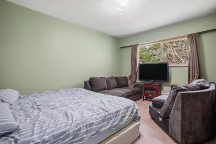 Office / Den Photo of 1617 Western Drive, Port Coquitlam, BC