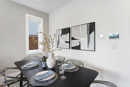 Kitchen Photo of 1 2258 Napier Street, Vancouver, BC