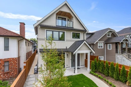 1 2258 Napier Street, Vancouver, BC, Vancouver — Half Duplex for sale