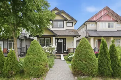 6814 192 Street, Surrey, BC, Surrey — Single Family Residence for sale