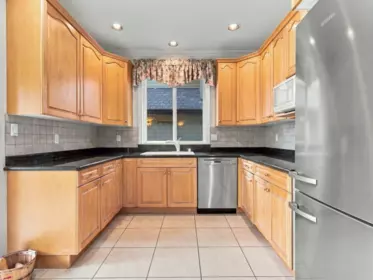 Primary Bedroom Photo of 3262 W 12th Avenue, Vancouver, BC