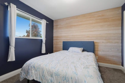 Guest Bathroom Photo of 23423 Sandpiper Avenue, Maple Ridge, BC