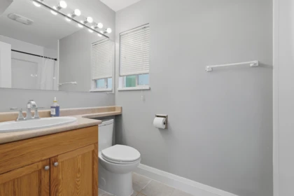 Powder Room Photo of 23423 Sandpiper Avenue, Maple Ridge, BC