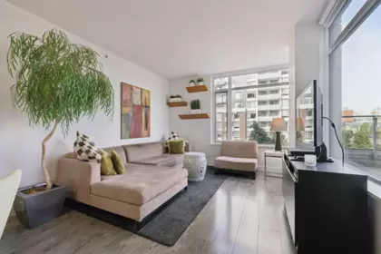 Breakfast Nook Photo of 503 110 Switchmen Street, Vancouver, BC