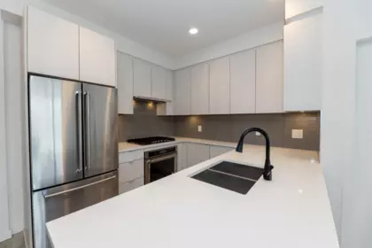Kitchen Island Photo of 315 621 Regan Avenue, Coquitlam, BC