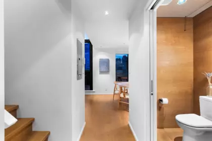 Hallway Photo of PH701 531 Beatty Street, Vancouver, BC