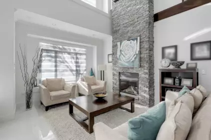 Living Room Photo of 14871 76 Avenue, Surrey, BC