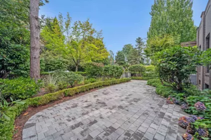Outdoor Kitchen Photo of 1112 W 38th Avenue, Vancouver, BC