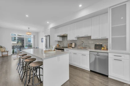 Breakfast Nook Photo of 11 9989 E Barnston Drive, Surrey, BC