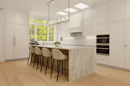 Breakfast Nook Photo of 3887 W 15th Avenue, Vancouver, BC