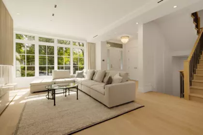Living Room Photo of 3887 W 15th Avenue, Vancouver, BC