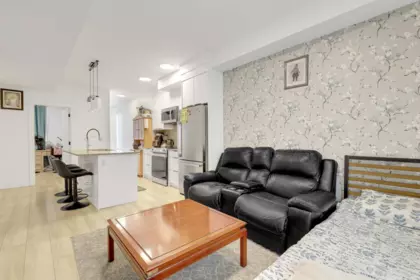 Family Room Photo of 1 18850 72a Avenue, Surrey, BC