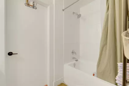 Powder Room Photo of 1 18850 72a Avenue, Surrey, BC