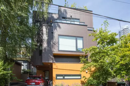 Outdoor Patio Photo of 2 1152 Comox Street, Vancouver, BC