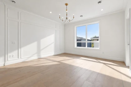 Basement Recreation Room Photo of 1491 168 Street, Surrey, BC