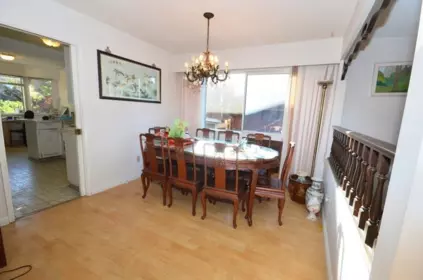 Kitchen Photo of 7480 Schaefer Avenue, Richmond, BC