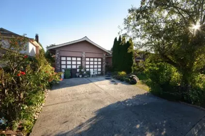 Outdoor Deck Photo of 7480 Schaefer Avenue, Richmond, BC