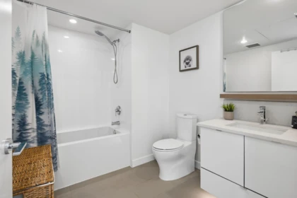 Guest Bathroom Photo of 602 200 Nelson's Crescent, New Westminster, BC