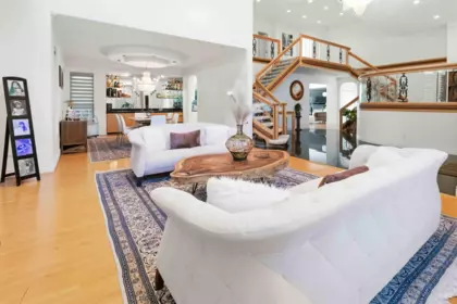 Kitchen Island Photo of 3339 Plateau Boulevard, Coquitlam, BC