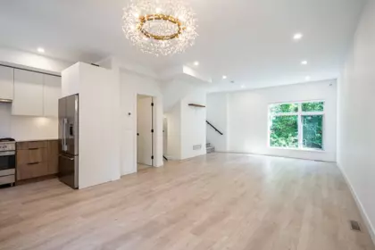 7 1959 165a Street, Surrey, BC, Surrey — Townhouse for sale
