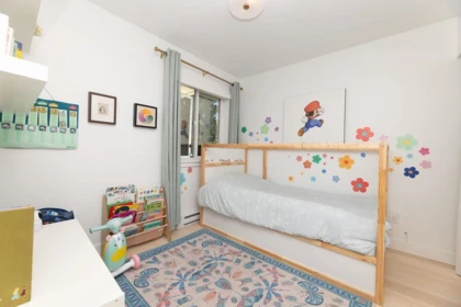 Basement Recreation Room Photo of 5700 Trident Avenue, Sechelt, BC