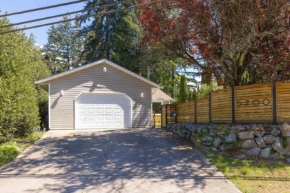 Hot Tub / Spa Photo of 5700 Trident Avenue, Sechelt, BC