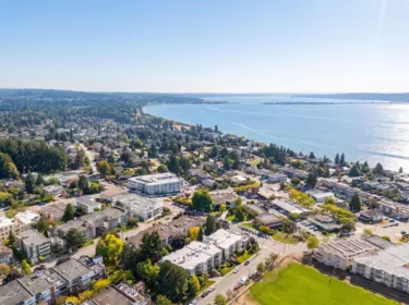 Community Amenities Photo (Clubhouse) of 412 1220 Fir Street, White Rock, BC