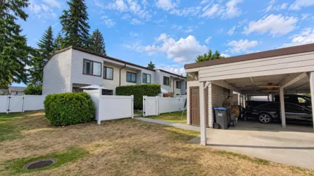 Outdoor Patio Photo of 3352 Vincent Street, Port Coquitlam, BC