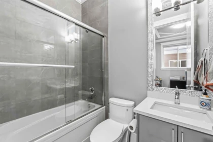 Laundry Room Photo of 17359 64a Avenue, Surrey, BC