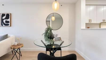 Kitchen Island Photo of 10 1355 W 4th Avenue, Vancouver, BC