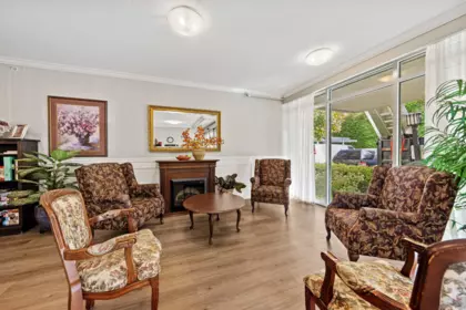 Hallway Photo of 509 12148 224 Street, Maple Ridge, BC