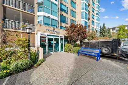 Living Room Photo of 509 12148 224 Street, Maple Ridge, BC