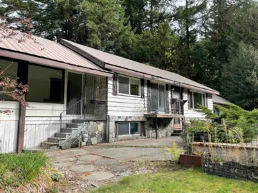 63491 Flood Hope Road, Hope, BC, Hope — Single Family Residence for sale