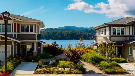 5946 Beachgate Lane, Sechelt, BC, Sechelt — Townhouse for sale