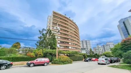 604 2135 Argyle Avenue, West Vancouver, BC, West vancouver — Apartment/Condo for sale