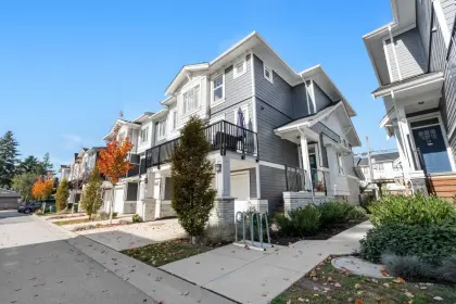 15 7167 116 Street, Delta, BC, Delta — Townhouse for sale