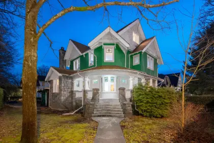 2704 W 12th Avenue, Vancouver, BC, Vancouver — Single Family Residence for sale