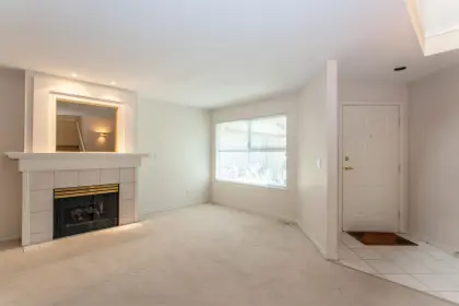 28 15860 82 Avenue, Surrey, BC, Surrey — Townhouse for sale