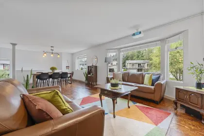 4041 Derby Court, Port Coquitlam, BC, Port coquitlam — Single Family Residence for sale