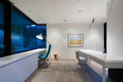 Staircase Photo of 1071 Groveland Road, West Vancouver, BC