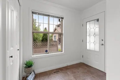 8 46150 Riverside Drive, Chilliwack, BC, Chilliwack — Townhouse for sale