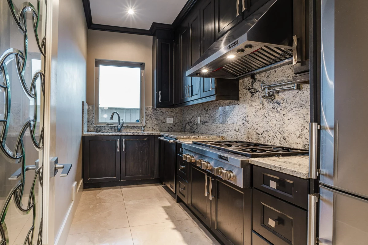 Guest Bathroom Photo of 6680 Maple Road, Richmond, BC