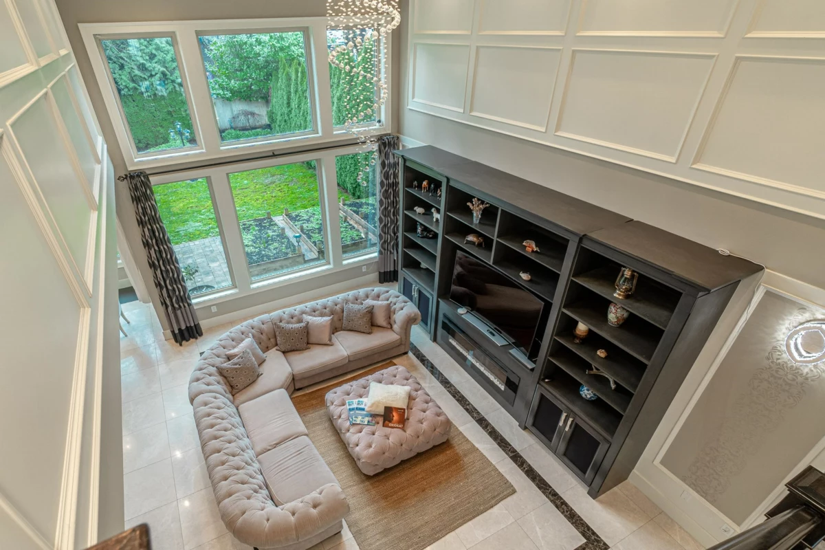 Swimming Pool Photo of 6680 Maple Road, Richmond, BC