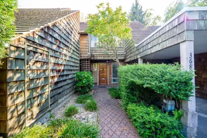 3689 Borham Crescent, Vancouver, BC, Vancouver — Townhouse for sale