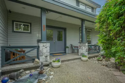 5127 214a Street, Langley, BC, Langley — Single Family Residence for sale