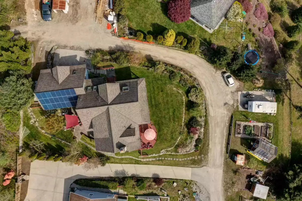 Community Amenities Photo (Clubhouse) of 6373 N Gale Avenue, Sechelt, BC